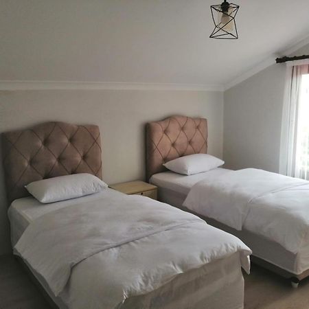 Aquamarine Holiday - Trabzon Villa Bagian luar foto